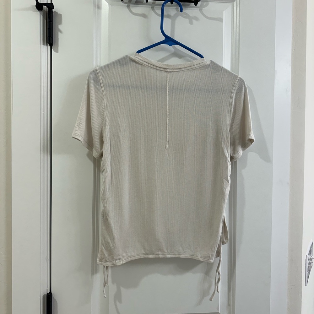 Lululemon Side Cinch Ribbed T-shirt - Picture 2 of 4